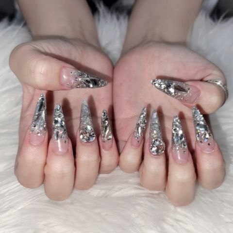 ネイル替えました💅 アイキャッチ画像